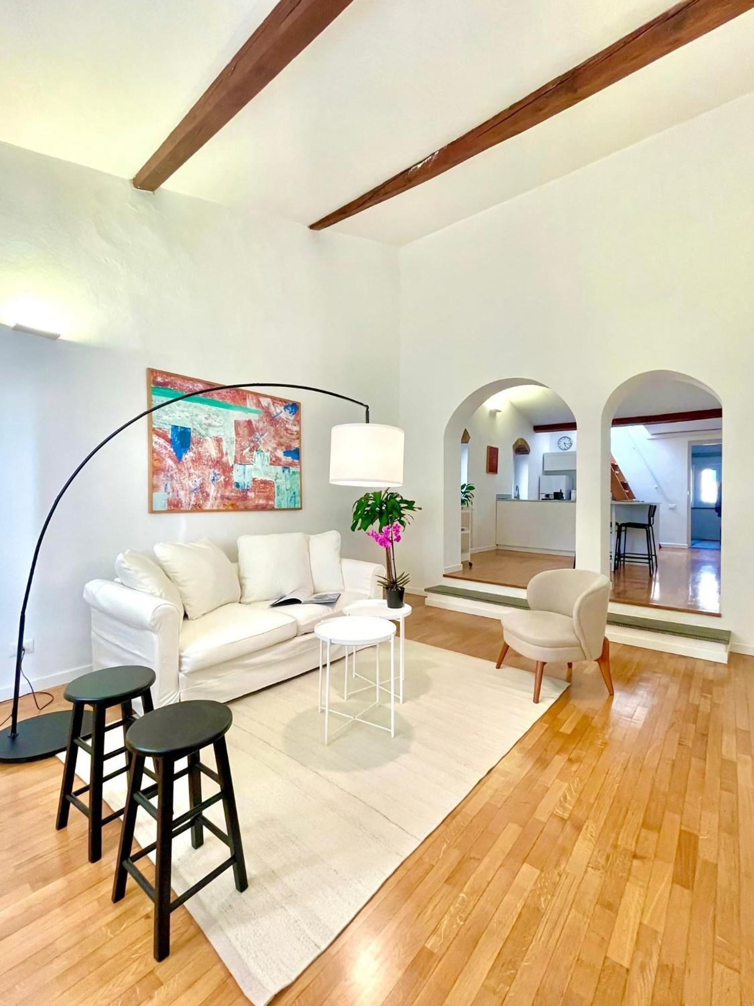Susannas Lovely New Apartment ลีวอร์โน ภายนอก รูปภาพ
